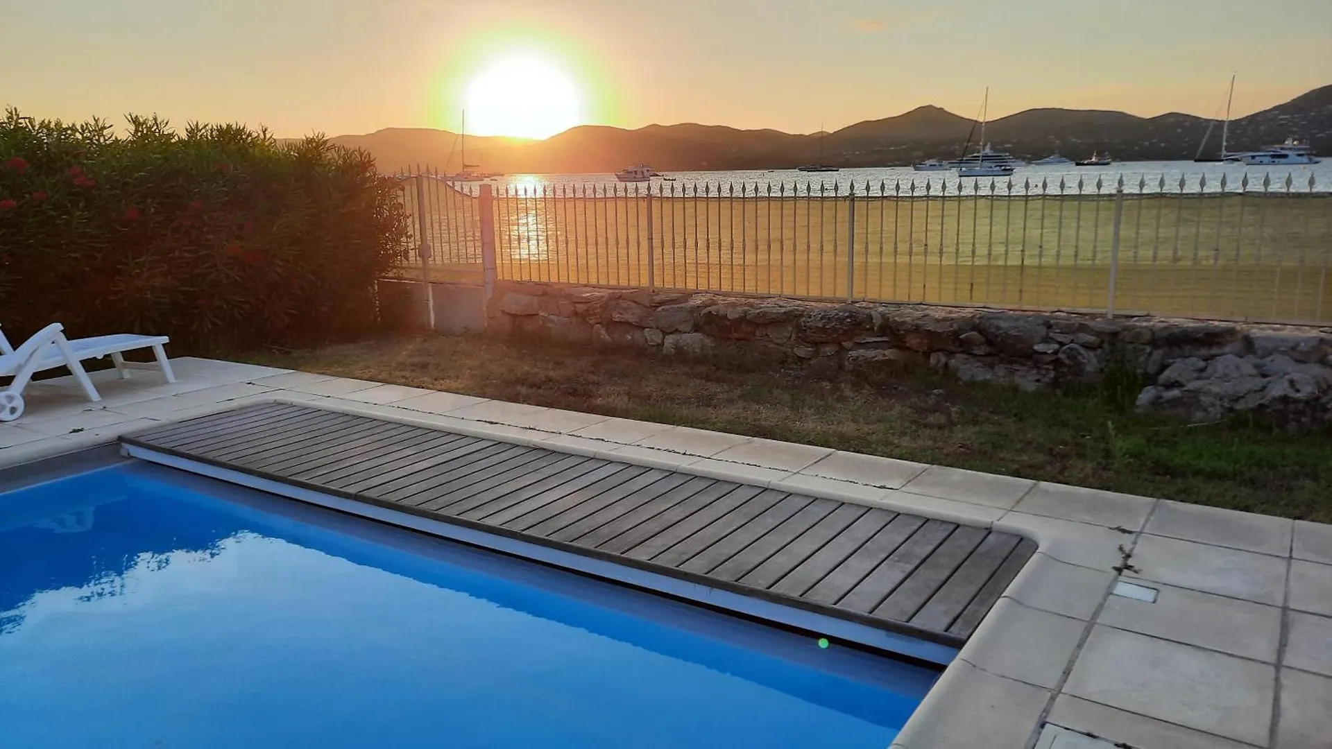 Villa Playa Del Sol - B1 سان تروبيه فندق سان تروبيه